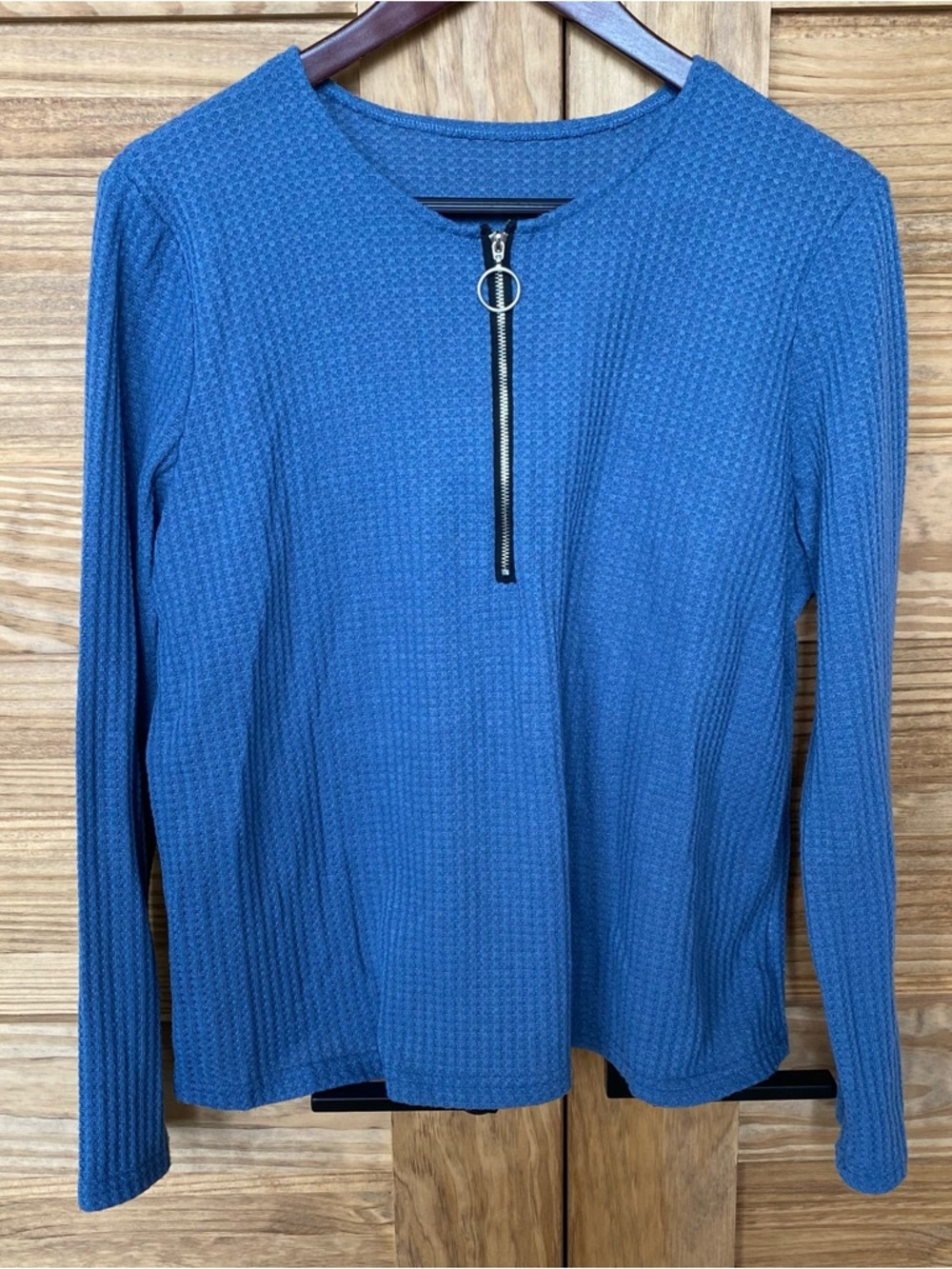 Blue Long Sleeve Knit Top with Front Zip Women's Size XL